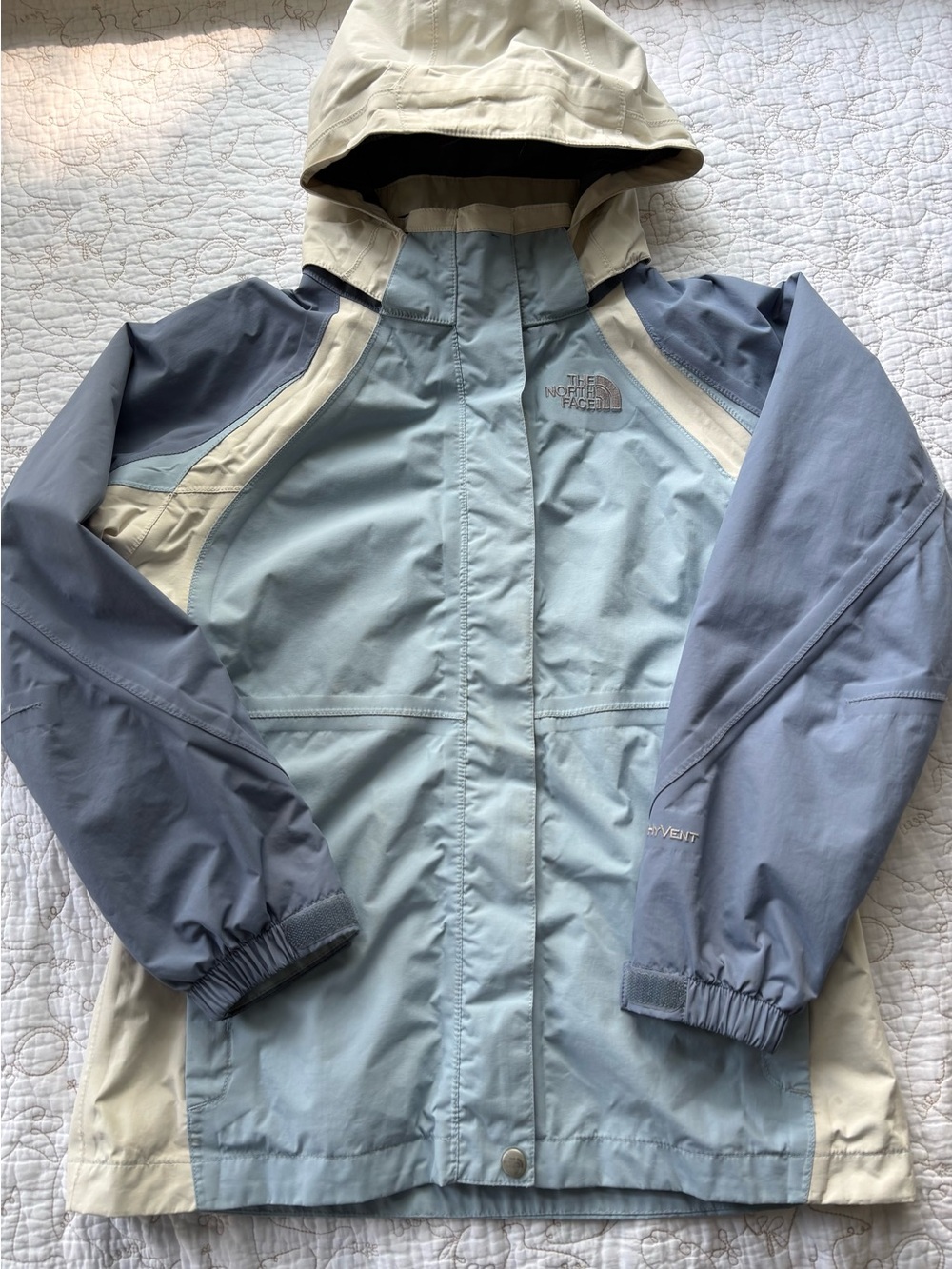 Kids NORTH FACE HyVent jacket, large